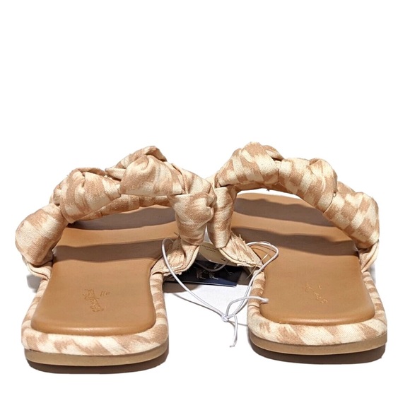 Universal Thread Women's Knotted Slide Sandals tan size 8 NWT - Picture 4 of 8